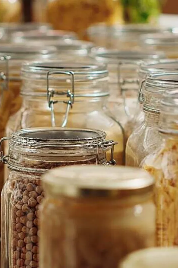 Pet osnovnih namirnica koje nikada ne biste smjeli da koristite&nbsp;nakon isteka roka trajanja