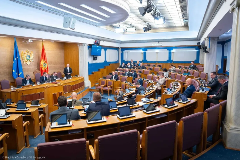 Poslanici 10. februara o izboru Krstonijevića za sudiju Ustavnog suda