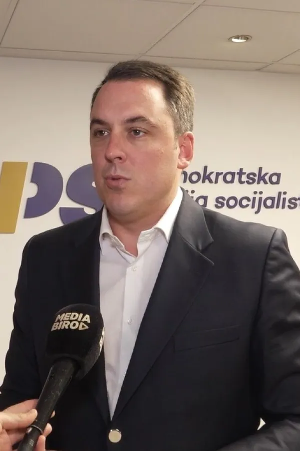 SDT saslu&scaron;ao Vukovića zbog dopisivanja s Mijajlovićem