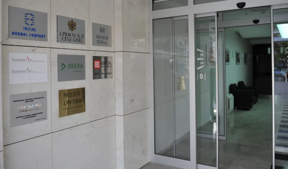 Upravni sud se proglasio nenadležnim: Trinaestojulska nagrada pred Osnovnim sudom