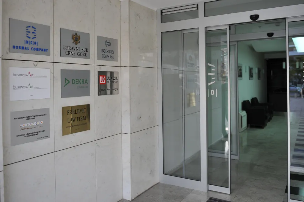 Upravni sud se proglasio nenadležnim: Trinaestojulska nagrada pred Osnovnim sudom