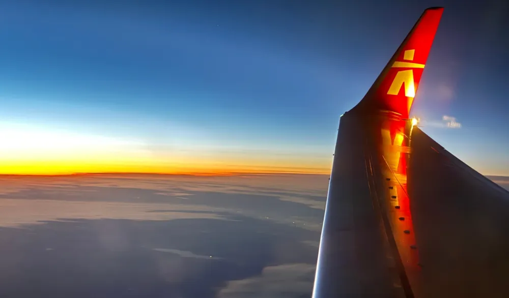 Tramp najavio oduzimanje sertifikata kanadskim avionima i novu carinu od 50 odsto