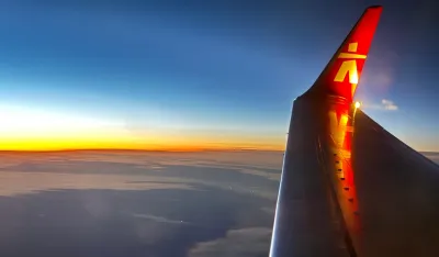 Tramp najavio oduzimanje sertifikata kanadskim avionima i novu carinu od 50 odsto