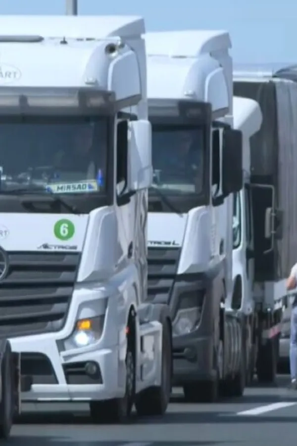 Peti dan protesta prevoznika u Srbiji i BiH: Blokirano vi&scaron;e od 20 graničnih prelaza