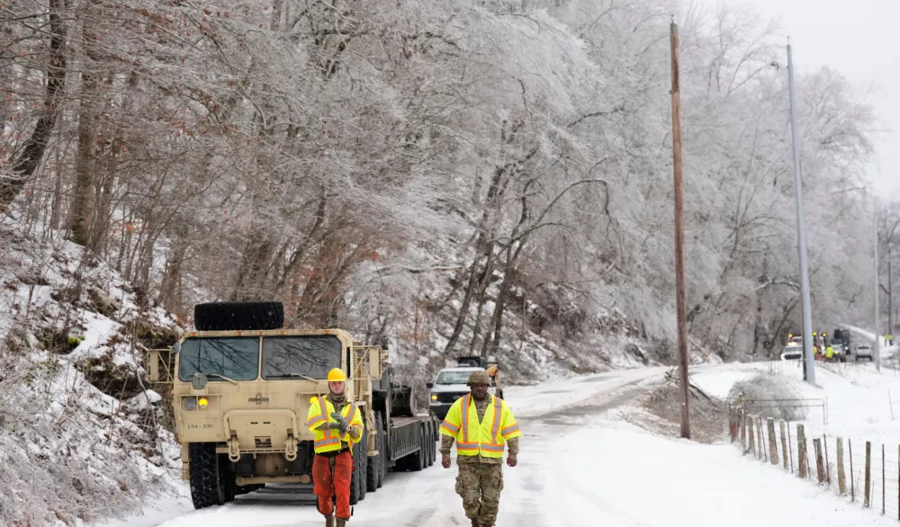 Snažna zimska oluja pogodila istočnu obalu SAD
