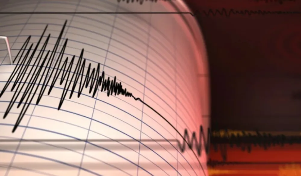 Jak zemljotres u Južnom Iranu