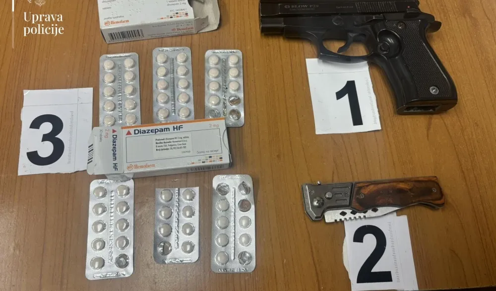 Pronađen pi&scaron;tolj i ltablete