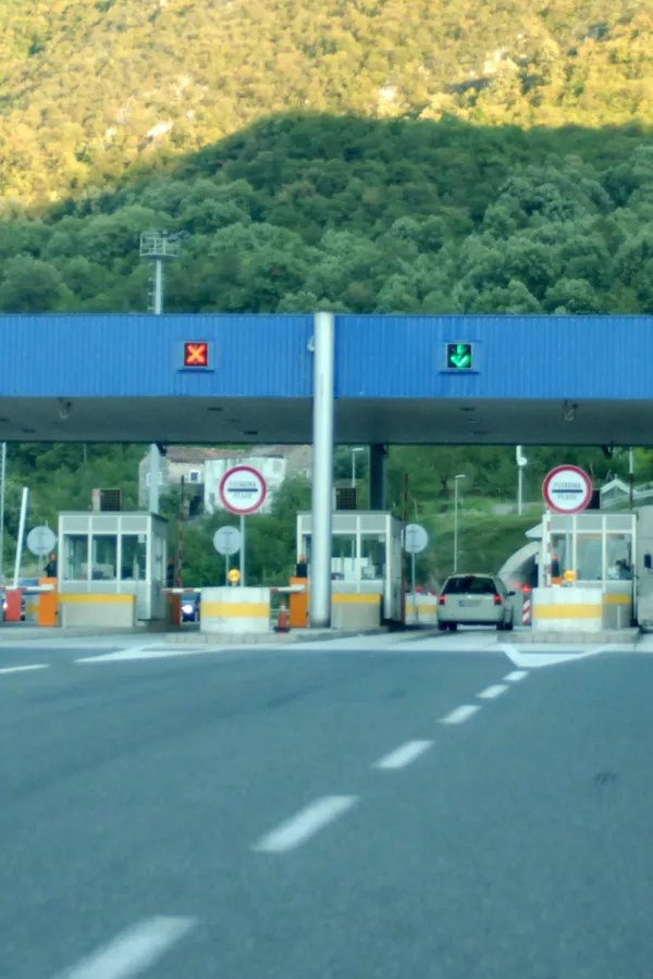 Kroz Sozinu pro&scaron;lo vi&scaron;e od 225 hiljada vozila