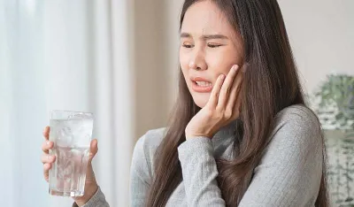 &Scaron;est namirnica koje mogu o&scaron;tetiti zubnu gleđ i povećati rizik od karijesa