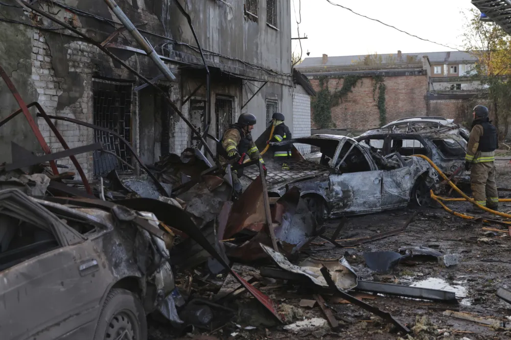 Vi&scaron;e od 20 poginulih u ruskim napadima na Ukrajinu