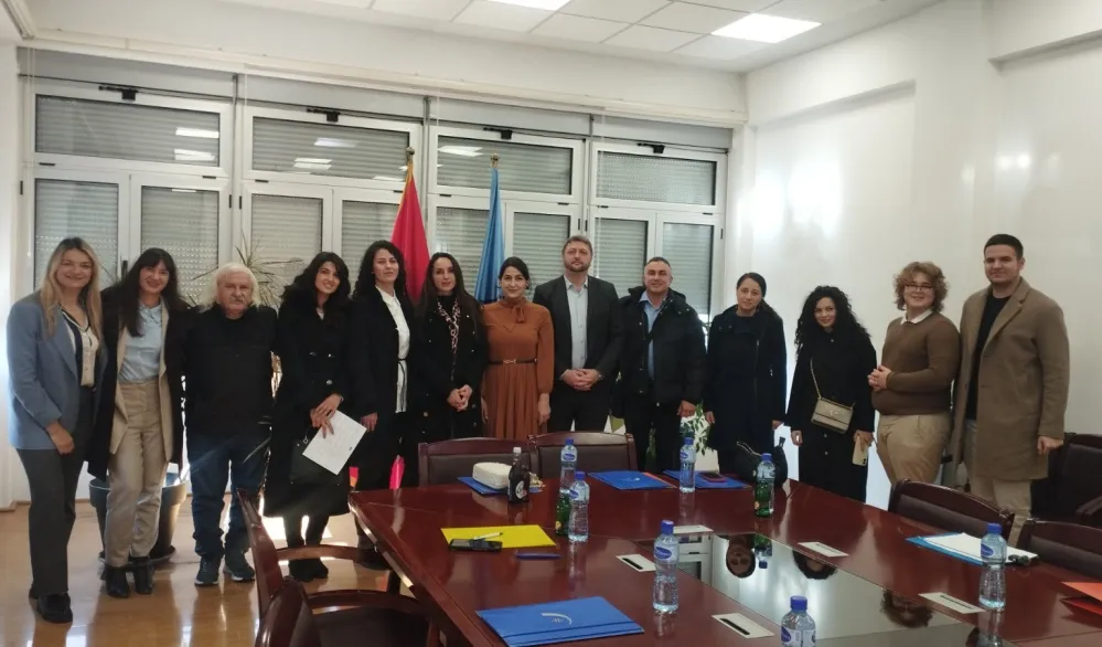 U Tivtu održana javna tribina: Institucije kao podr&scaron;ka razvoju vje&scaron;tina mladih