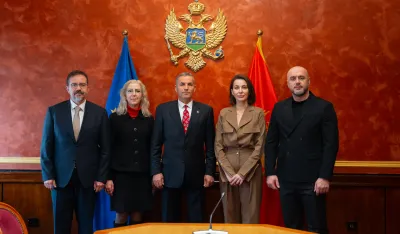 Članovi Odbora za međunarodne odnose i iseljenike