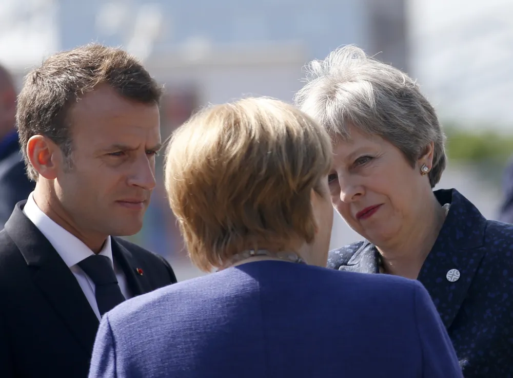 Epstina zanimala i evropska politika: "Pala je Mej, padaju i Merkel i Makron"