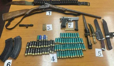 U Beranama pronađeno oružje, municija i tablete