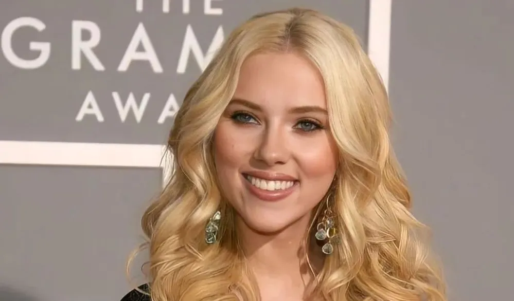 Skarlet Johanson uvučena u spor Blejk Lajvli i Džastina Baldonija