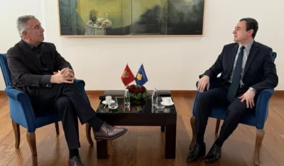 Đukanović u Pri&scaron;tini s Kurtijem, čestitao mu izbornu pobjedu