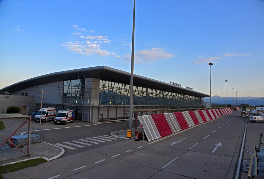 Vlada izmijenila dva zakona o aerodromima: Spremaju teren da daju koncesiju Inčonu?