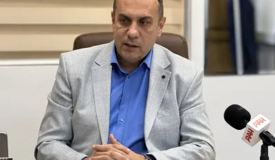 (VIDEO) Nova pravila za ugostiteljske objekte: Bašte kafana moraju dva metra dalje od zgrada