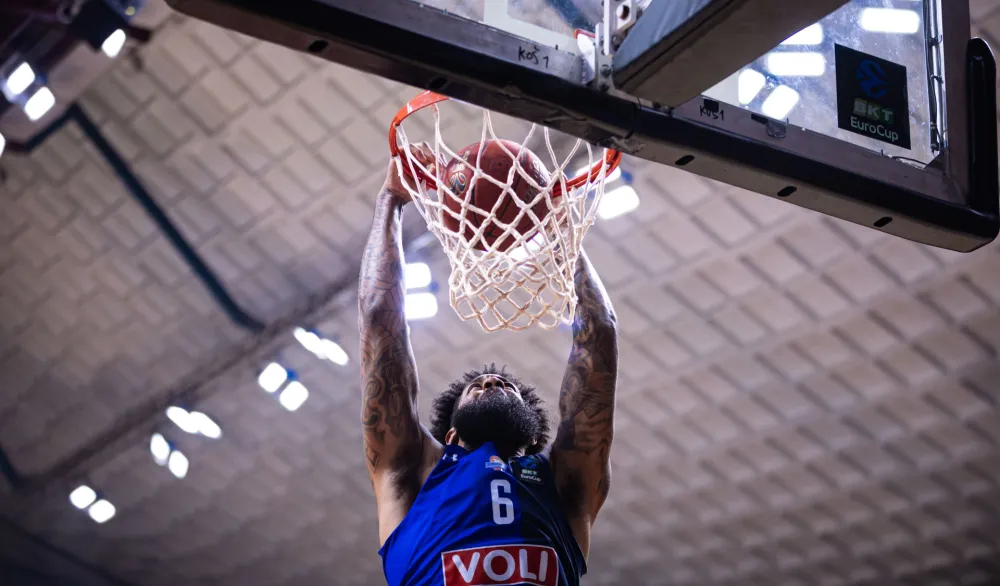 BUDUĆNOST VOLI: CRVENA ZVEZDA, DERBI KOJI SE NE PROPU&Scaron;TA