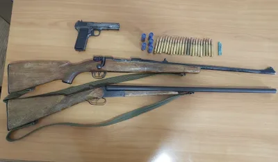 Policija prona&scaron;la&nbsp;pu&scaron;ke, pi&scaron;tolj, municiju i detonatorske kapisle