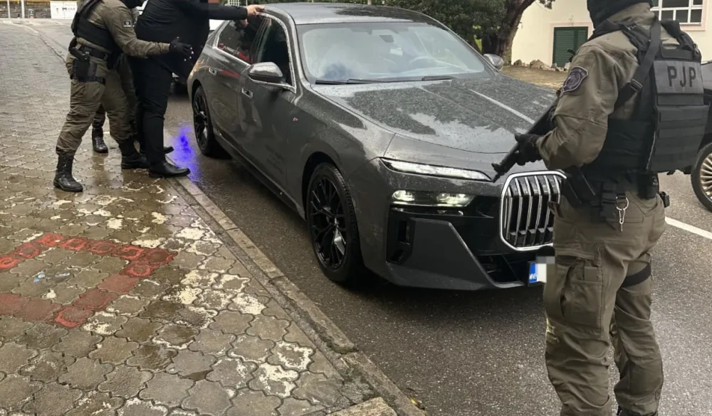 (FOTO) Pojačane aktivnosti PJP u južnoj regiji usmjerene na kontrolu pripadnika klanova