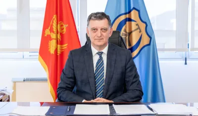 Komnenović: Koncesija Aerodroma Tivat mora služiti javnom interesu i razvoju grada