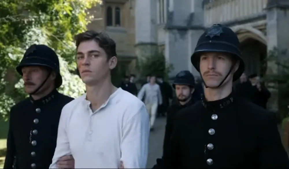 Stiže serija o mladom najpopularnijem detektivu: Projekat potpisuje Gaj Riči&nbsp;