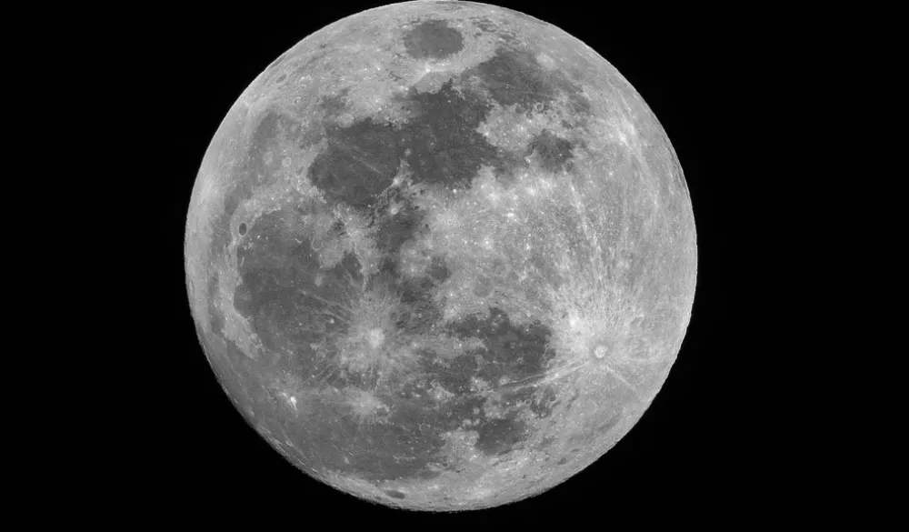 SpaceX odlaže planove za Mars da bi se fokusirao na sletanje na Mjesec 2027. godine