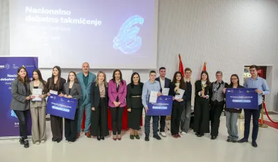 Zavr&scaron;eno nacionalno debatno takmičenje za srednjo&scaron;kolce u Budvi
