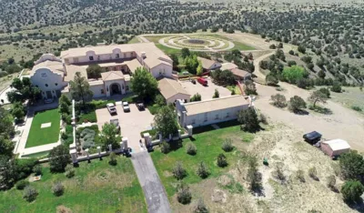 (FOTO) Epstinov jezivi ranč: Žrtve svjedočile o zlostavljanju, FBI nikada nije u&scaron;ao