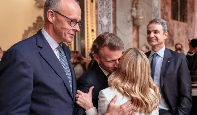 Makron predstavlja novu viziju Evrope, Merc i Meloni o&scaron;tro protiv