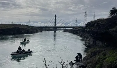 Potraga za osobom koja je automobilom sletjela u Moraču