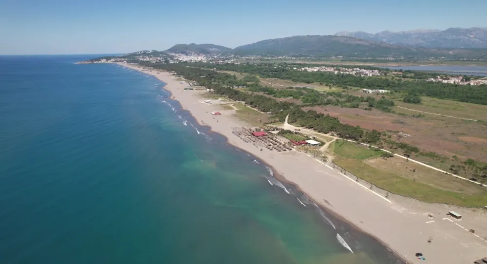 Alabar i dalje cilja Veliku plažu