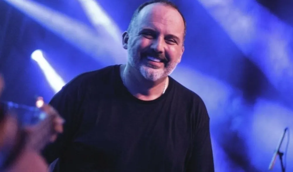 Toni Cetinski najavio novu pjesmu