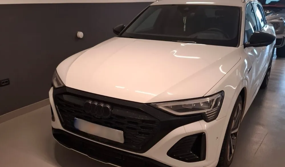 Policija u potrazi za međunarodno traženim licima pretresla vi&scaron;e kompleksa i lokacija u Kotoru i Tivtu