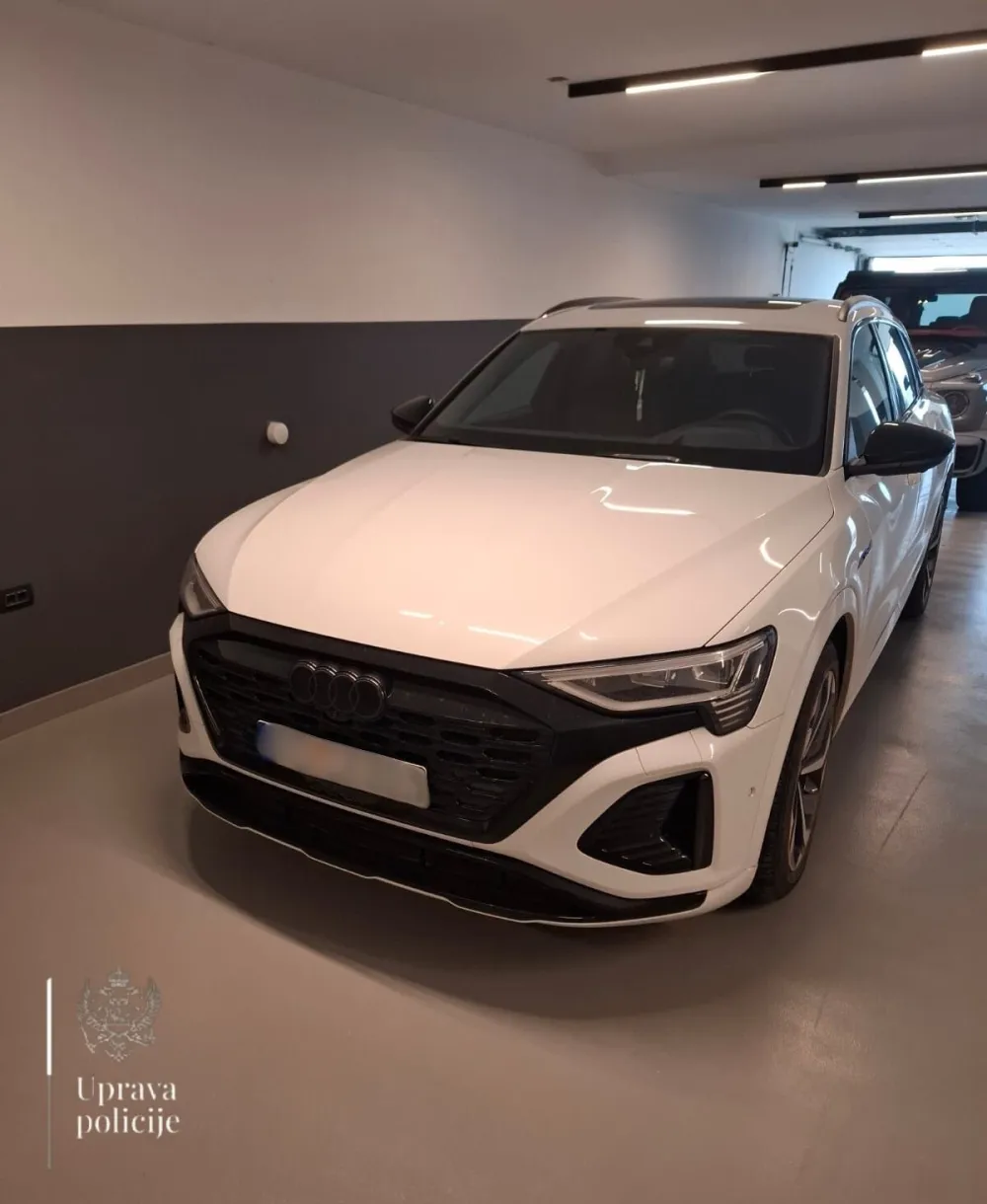 Policija u potrazi za međunarodno traženim licima pretresla vi&scaron;e kompleksa i lokacija u Kotoru i Tivtu