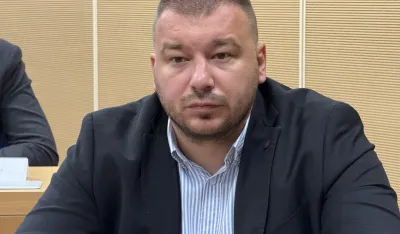 Milo&scaron; Krstović,  Sjednica skup&scaron;tine Glavnog grada 28. avgust