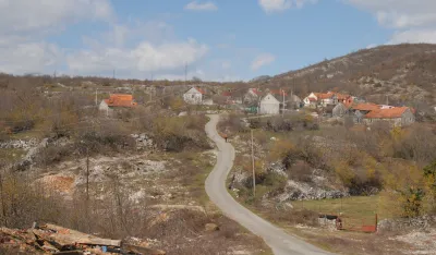 Stanovnici Bratonožića očekivali vodovod, dobijaju stočno groblje