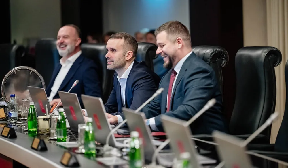 Vlada usvojila Predlog zakona o radu na stalnim sezonskim poslovima