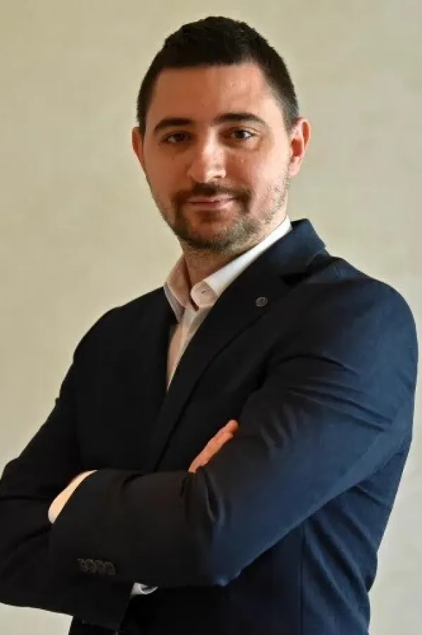 Madžgalj podnio ostavku, sru&scaron;io odbor direktora, pa pristao na novi mandat u Aerodromima