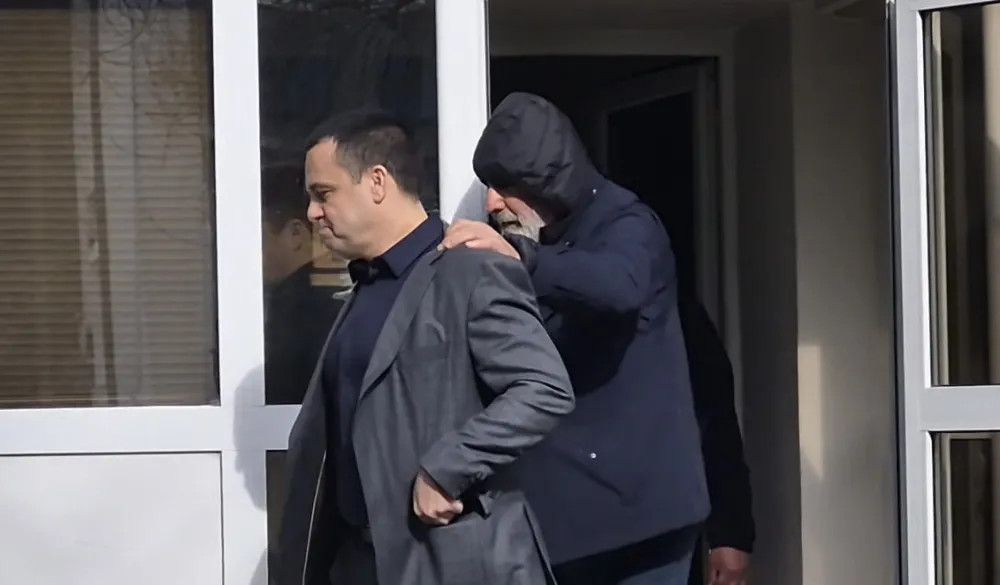 (VIDEO/ FOTO) Barović pu&scaron;ten nakon saslu&scaron;anja