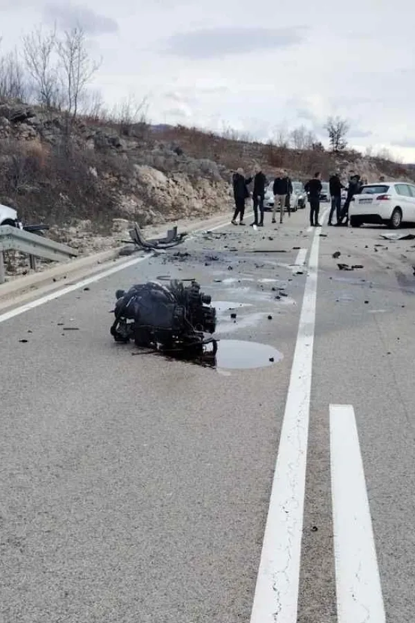 Saobraćajna nesreća na putu Nik&scaron;i-Vilusi