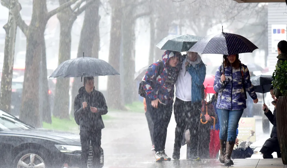 Intenzivnije padavine u subotu u popodnevnim satima