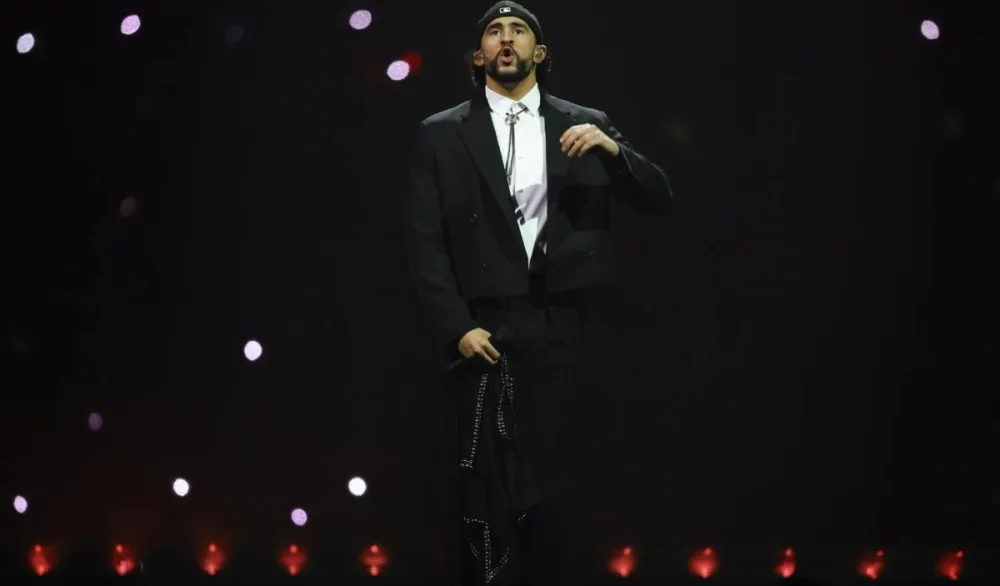 Bad Bunny se nakon Super Bowla pomirio s biv&scaron;om djevojkom