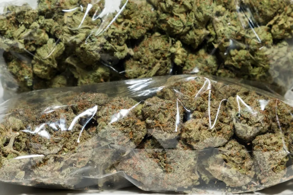 Nik&scaron;ićka policija procesuirala tri lica zbog zloupotrebe droga, uhap&scaron;eni Nik&scaron;ićanin i strani državljanin