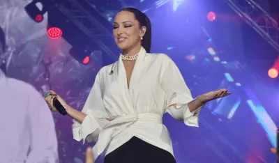 (VIDEO) Pogledajte kako je Prija pala na koncertu: "Nek' se i meni desilo ovo"