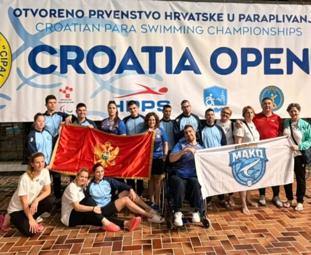 Plivači podgoričkog kluba Mako