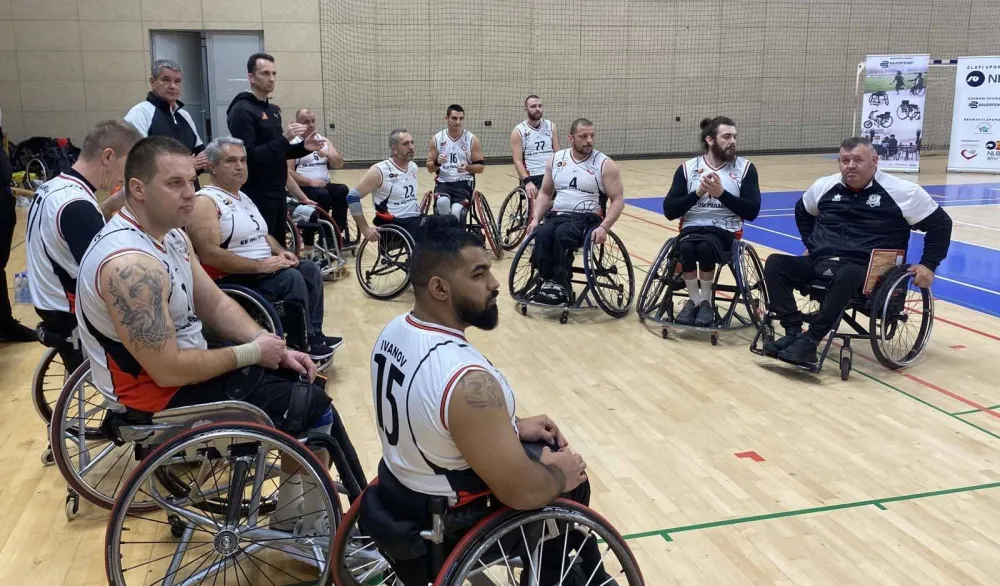 Ko&scaron;arka&scaron;i Paramonta