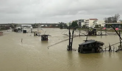 Ulcinj: Voda u&scaron;la u drvene kućice za ribolov