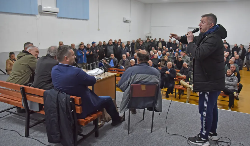 Kamenolom podijelio Kuče